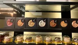 Re Argentina Alfajores.jpg