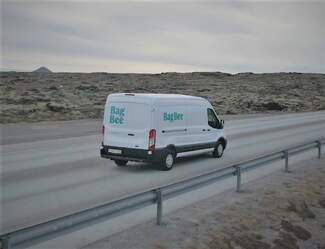 BagBee_Drive to Keflavik airport _ Check in.JPG