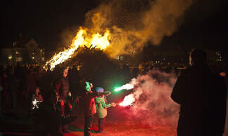 elf_bonfires_2013._image_by_roman_gerasymenko.jpg