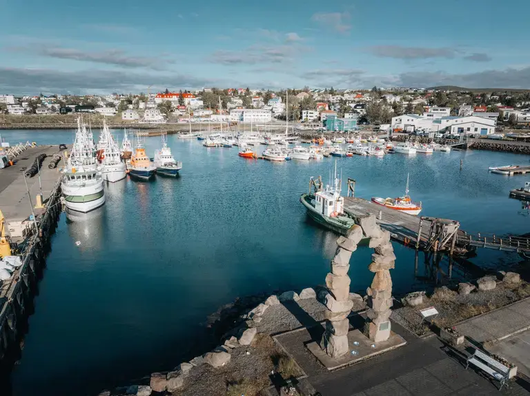 Hafnarfjörður Harbour - photo: Gunnar Gunnarsson
