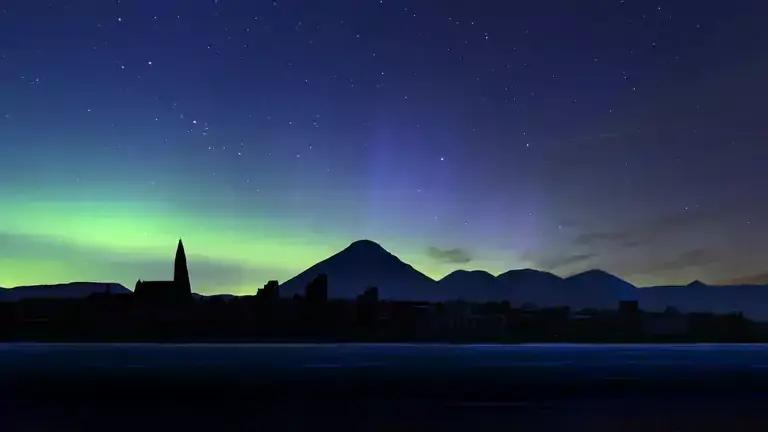 Reykjavík skyline at night