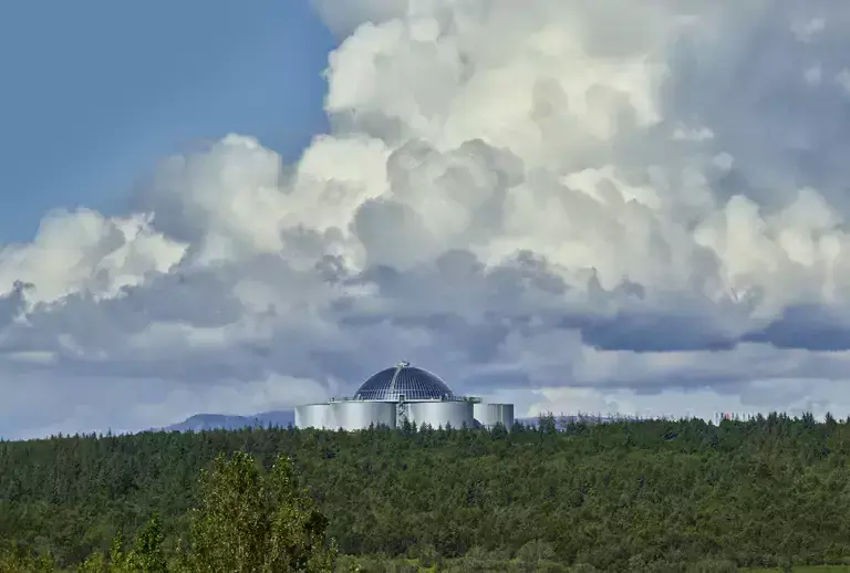 Perlan on top of Öskjuhlíð