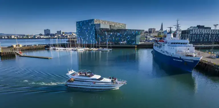 Luxury%20Yacht%20-%20Raggi%20TH