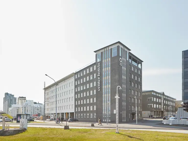Arnarhvoll