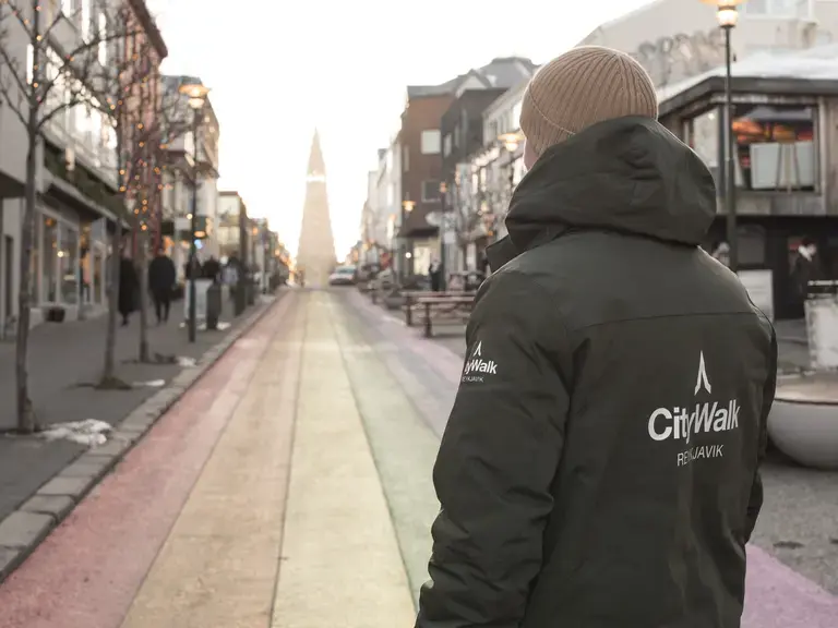 Walking Tour with CityWalk