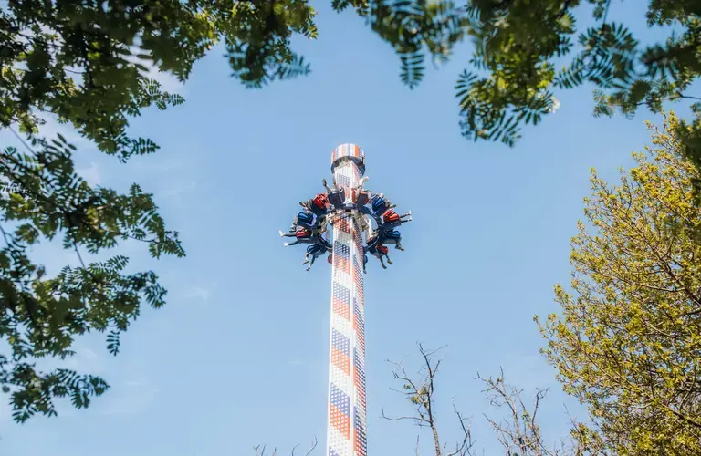 Family park and zoo